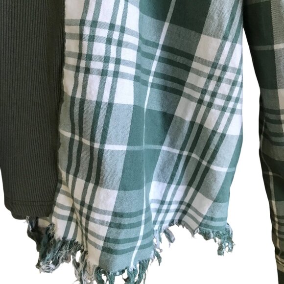 Flannel Shirt Upcycle, M-L: Reworked Oversized Pullover Sweatshirt, Winter Scene - Picture 5 of 12